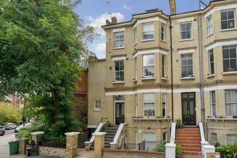 2 bedroom flat for sale, Crossfield Road,  Belsize Park,  NW3