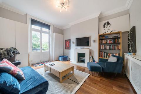 2 bedroom flat for sale, Crossfield Road,  Belsize Park,  NW3