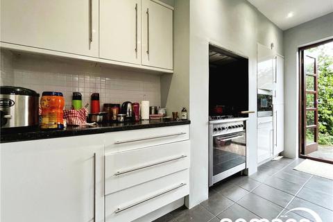 23 Clare Road, Maidenhead, SL6 4DW