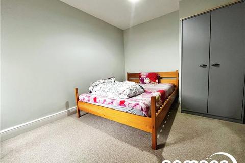23 Clare Road, Maidenhead, SL6 4DW