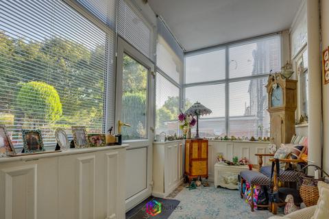 22 Barnardiston Road, Sheffield, S9 4RW