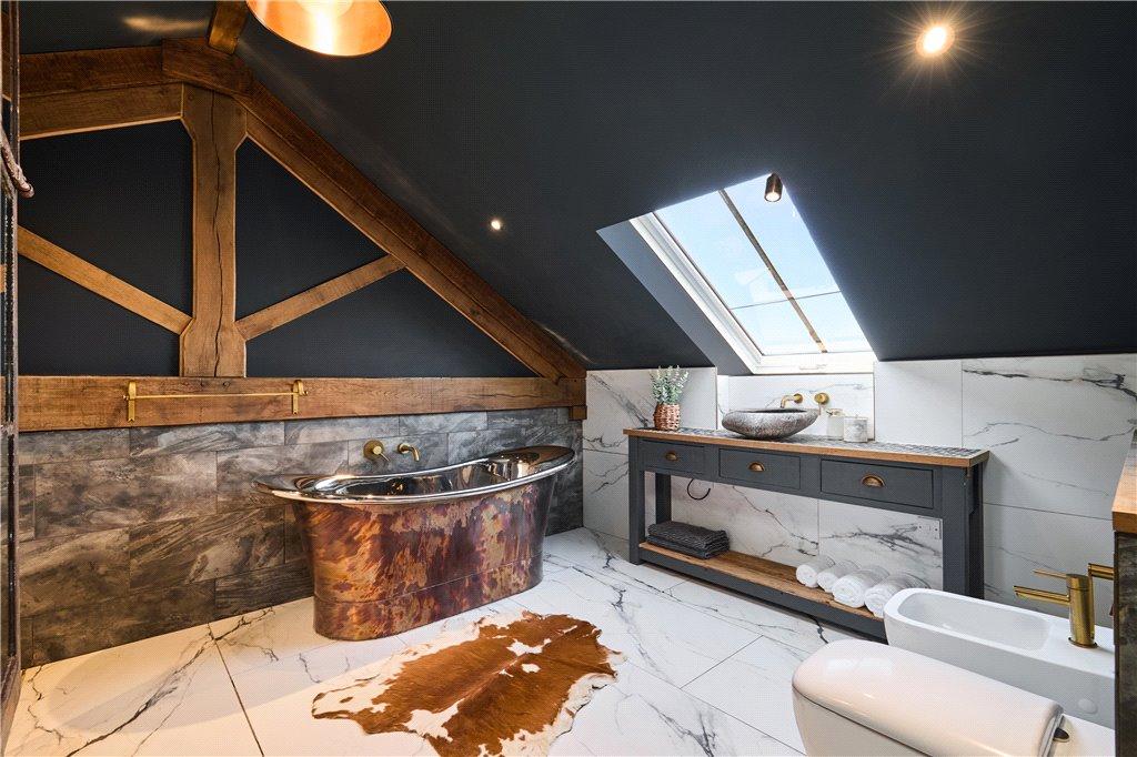 Ensuite Bathroom