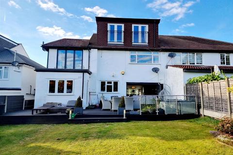 4 bedroom house for sale, Belmont Avenue, Barnet