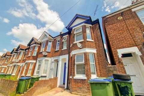 3 bedroom terraced house for sale, Romsey Road, Southampton