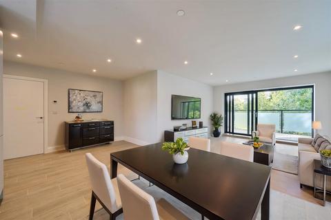 2 bedroom apartment for sale, City Road, Truro