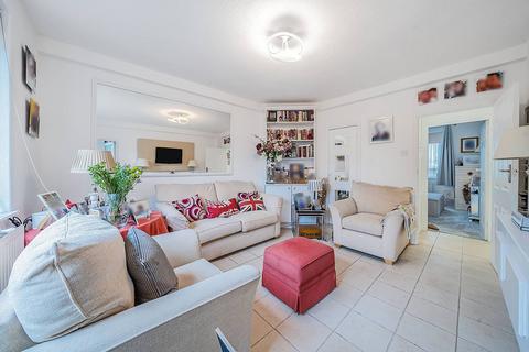 3 bedroom flat for sale, Greenleaf Close, Brixton, London, SW2