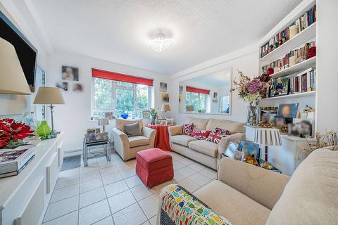 3 bedroom flat for sale, Greenleaf Close, Brixton, London, SW2