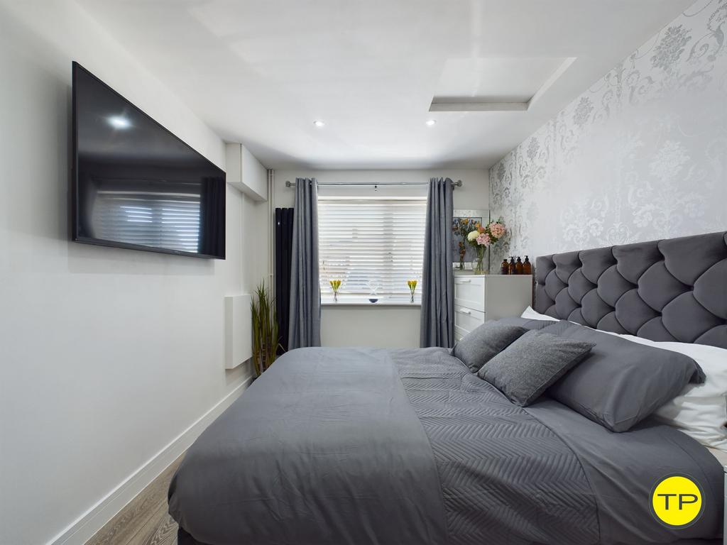 Main bedroom