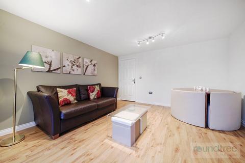 2 bedroom apartment for sale, Augusta Court, Great North Way, Hendon, NW4