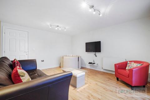 2 bedroom apartment for sale, Augusta Court, Great North Way, Hendon, NW4