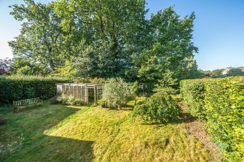 24 Guillards Oak, Midhurst, GU29 9JZ