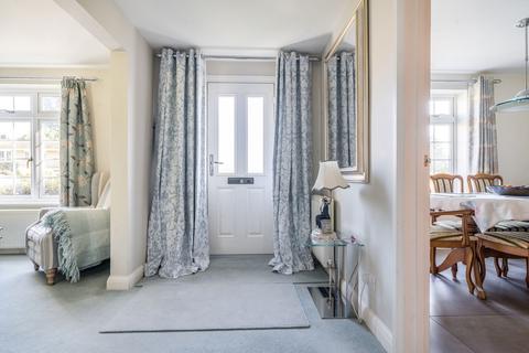 24 Guillards Oak, Midhurst, GU29 9JZ