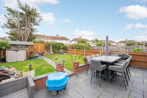 3 bedroom end of terrace house for sale, Riverside, Hendon, London, NW4