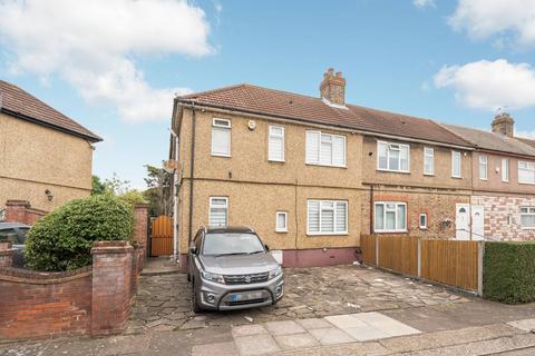 3 bedroom end of terrace house for sale, Riverside, Hendon, London, NW4