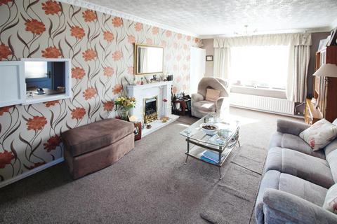 3 bedroom semi-detached house for sale, Eastdean Grove, Leeds LS14