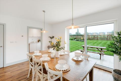 4 bedroom detached house for sale, Market Lane, Greet, Gloucestershire, Gl54, GL54