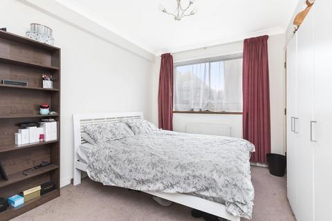 1 bedroom flat to rent, Balmoral House, Windsor Way, London, W14