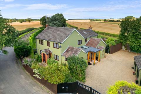 5 bedroom detached house for sale, Wicken Road, Wicken Bonhunt