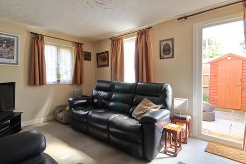 3 bedroom cottage for sale, Great North Road, St Neots PE19