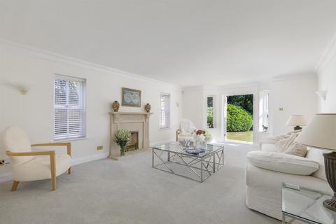 4 bedroom detached house for sale, Ridgemount Road, Sunningdale