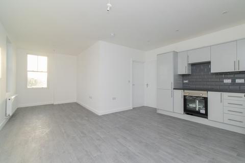 2 bedroom apartment to rent, Buenos Ayres, Margate, CT9