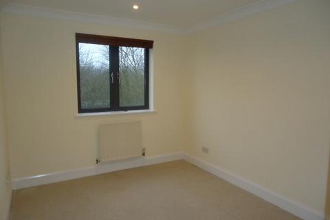 2 bedroom apartment to rent, 9, Beaumont Rise, Archway, N19