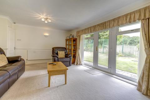 3 bedroom detached bungalow for sale, Bembridge, Worksop, S81