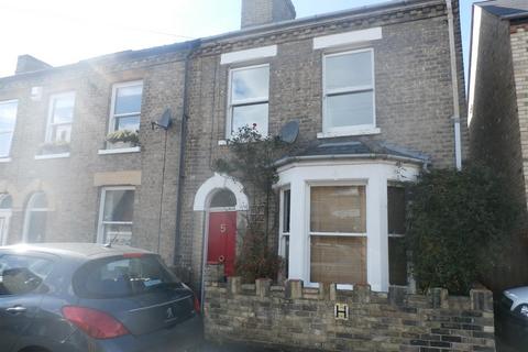 3 bedroom house to rent, Hemingford Road, Cambridge CB1