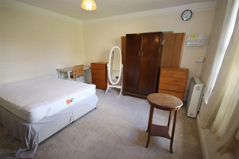 1 bedroom flat to rent, Honey Hill, Cambridge CB3