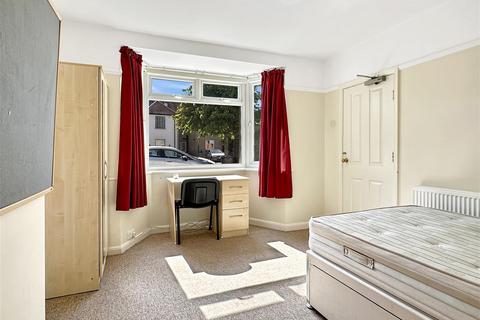 203 Coldhams Lane, Cambridge, CB1 3HY