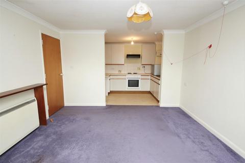 1 bedroom retirement property for sale, Mill Road, Cambridge CB1