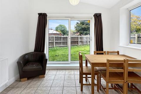 3 bedroom semi-detached house for sale, Coldhams Grove, Cambridge CB1