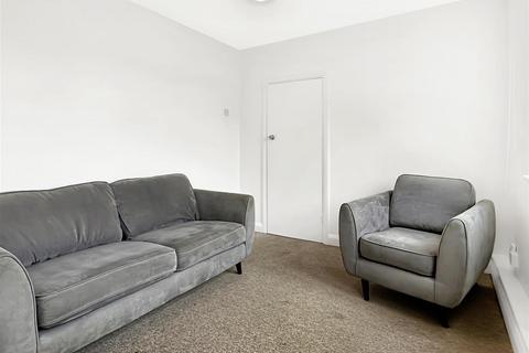 9 Coldhams Grove, Cambridge, CB1 3HW