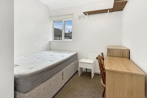 9 Coldhams Grove, Cambridge, CB1 3HW