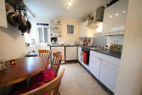 3 bedroom maisonette for sale, Chesterton Road, Cambridge CB4