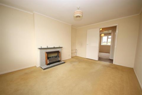 2 bedroom semi-detached bungalow for sale, Tavistock Road, Cambridge CB4