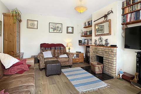 4 bedroom semi-detached house for sale, Izaak Walton Way, Cambridge CB4