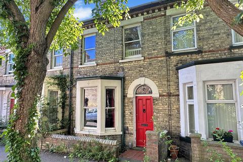 3 bedroom terraced house for sale, Ross Street, Cambridge CB1