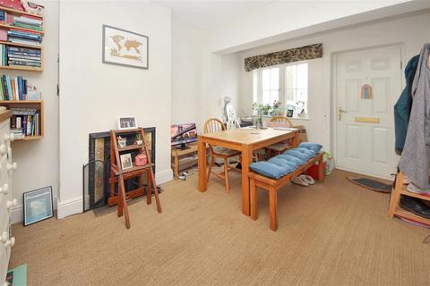 57 Brookfields, Cambridge, CB1 3NZ