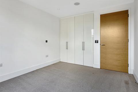 45, Newton Court Kingsley Walk, Cambridge, CB5 8TH