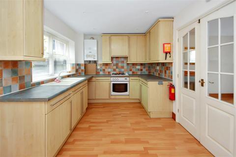 3 bedroom detached house for sale, Montreal Road, Cambridge CB1