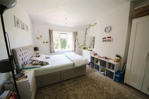 3 bedroom semi-detached house for sale, Gilbert Road, Cambridge CB4