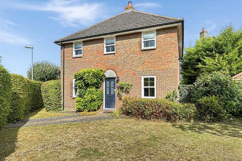 4 bedroom detached house for sale, Thomas Christian Way, Bottisham CB25