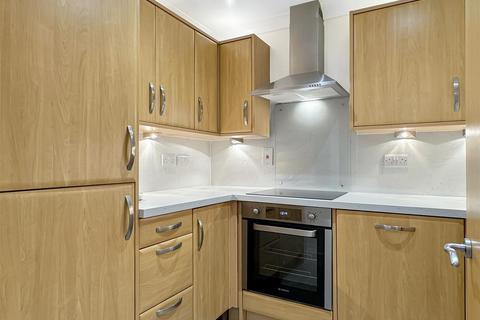 2 bedroom flat for sale, St. Matthews Gardens, Cambridge CB1