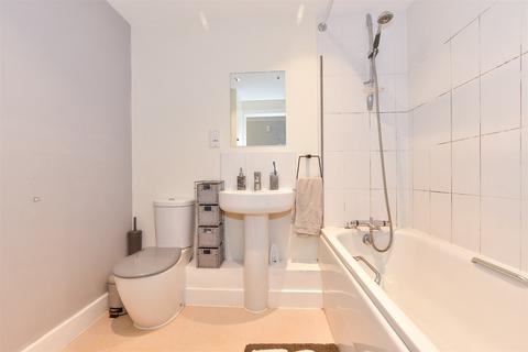 26 College Square, Westgate-on-sea, CT8 8BW