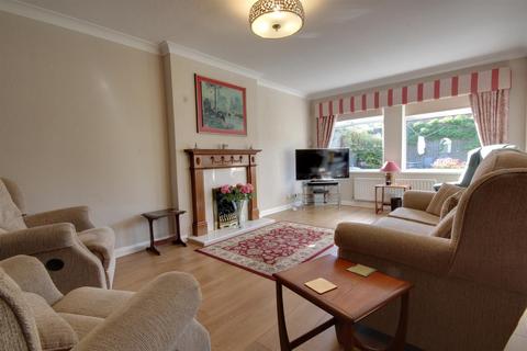 2 bedroom semi-detached bungalow for sale, Priory Close, Swanland HU14