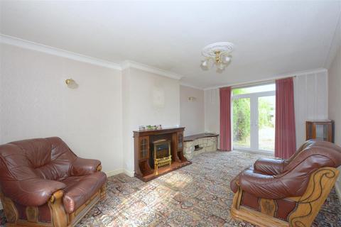 3 bedroom end of terrace house for sale, Central Drive, Belle Vue, Shrewsbury