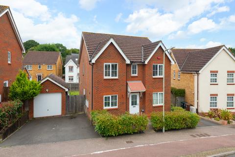 4 bedroom detached house for sale, Spindlewood End, Ashford