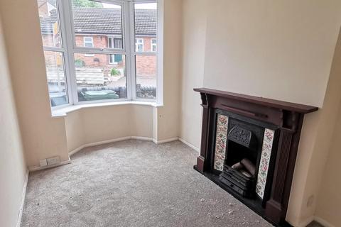 3 bedroom terraced house to rent, Cyril Road, Worcester WR3