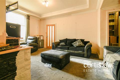 3 bedroom end of terrace house for sale, Rutland Street, Blackburn